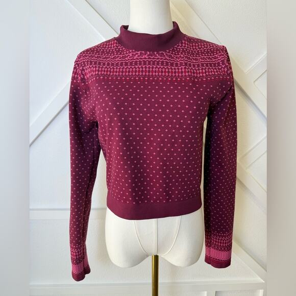Fabletics Holly Seamless Cropped Long Sleeve Fair Isle Top Size XL - Picture 3 of 10